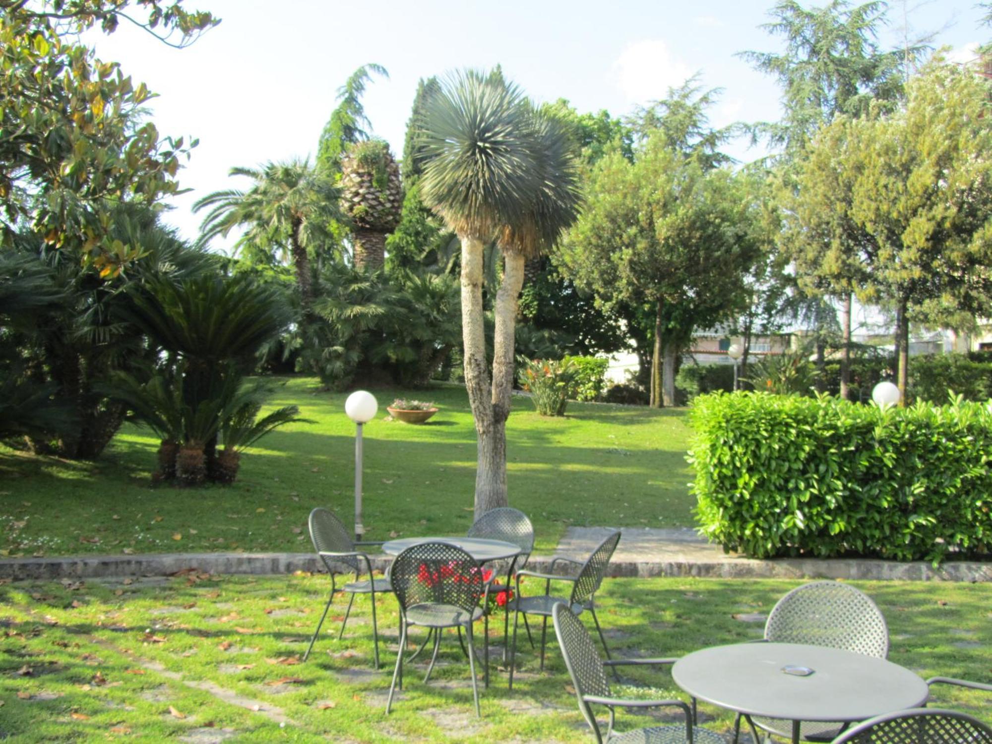 Hotel Giovanna Pompeya Exterior foto